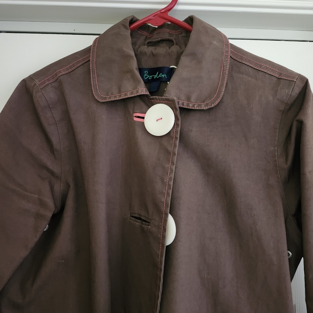Women's Boden spring fall Medium big button Brown trench coat Jacket sz 8 - Picture 2 of 16